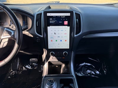 2022 Ford Edge ST Line