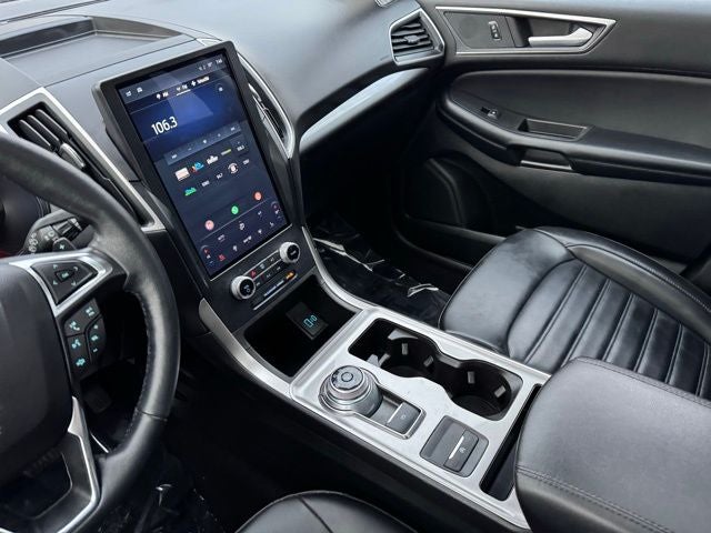 2023 Ford Edge SEL w/Heated Steering Wheel + Panoramic Vista Roof