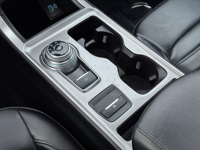 2023 Ford Edge SEL w/Heated Steering Wheel + Panoramic Vista Roof