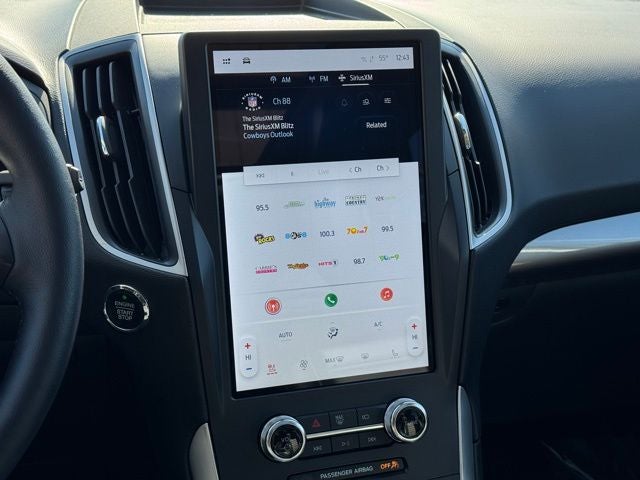 2023 Ford Edge SEL w/ Panoramic Moonroof + Heated Steering Wheel