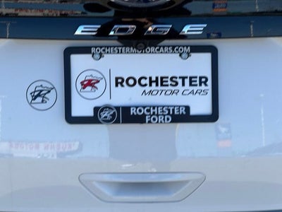 2023 Ford Edge SEL w/ Panoramic Moonroof + Heated Steering Wheel