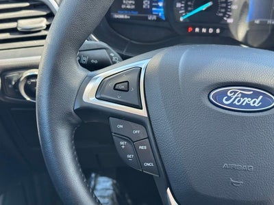 2023 Ford Edge SEL w/ Panoramic Moonroof + Heated Steering Wheel