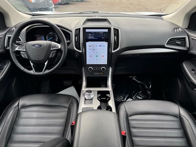 2023 Ford Edge SEL w/ Panoramic Moonroof + Heated Steering Wheel
