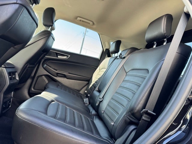 2024 Ford Edge SEL w/ Heated Steering Wheel + Trailer Tow Package