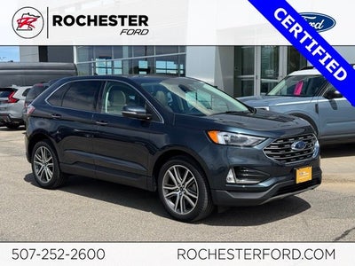 2022 Ford Edge Titanium