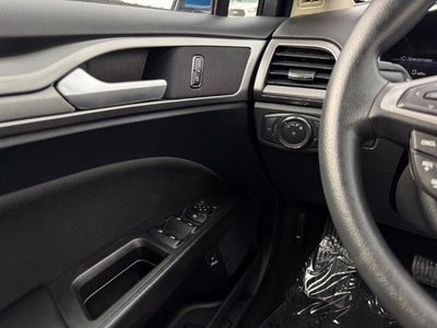 2020 Ford Fusion Hybrid SE
