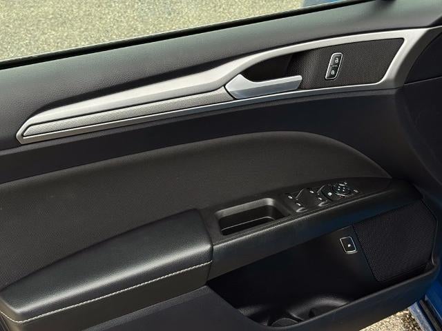 2020 Ford Fusion Hybrid SE
