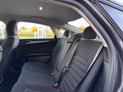 2019 Ford Fusion Hybrid SE