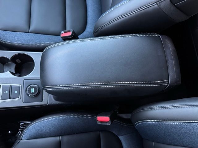 2025 Ford Bronco Sport Outer Banks w/ Heated Steering Wheel + Tech Package