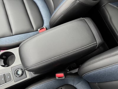 2025 Ford Bronco Sport Outer Banks w/Power Moonroof + B&O Radio