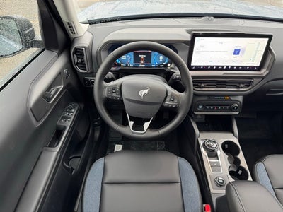 2025 Ford Bronco Sport Outer Banks w/Power Moonroof + B&O Radio