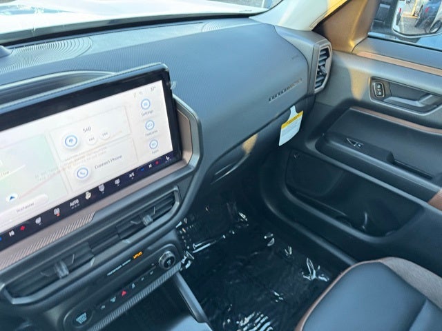 2025 Ford Bronco Sport Outer Banks w/Heated Steering Wheel + B&O Sound System