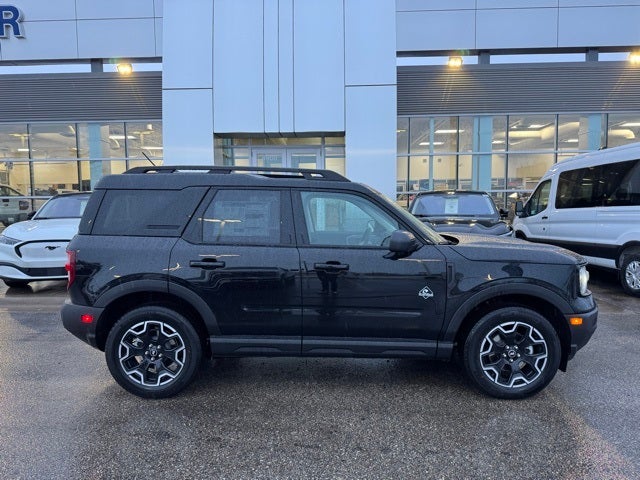2025 Ford Bronco Sport Outer Banks w/Power Moonroof + B&O Sound System