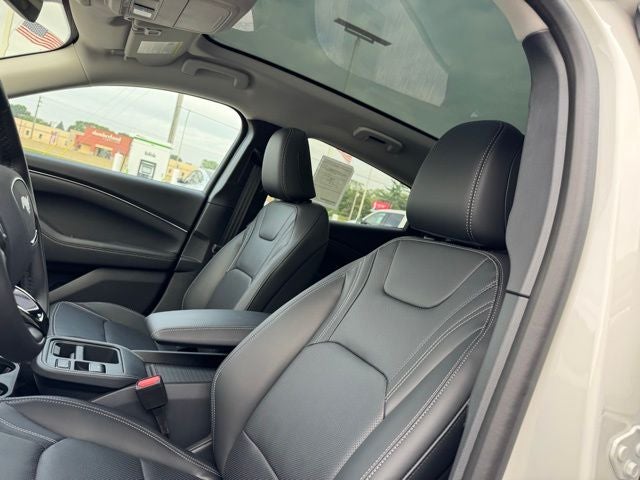 2025 Ford Mustang Mach-E Premium w/ Extended Range and Pano Roof