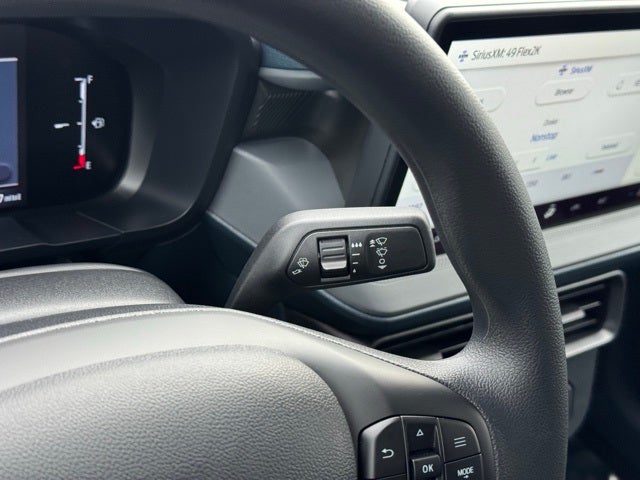 2025 Ford Maverick XL Hybrid w/2k Tow Hitch