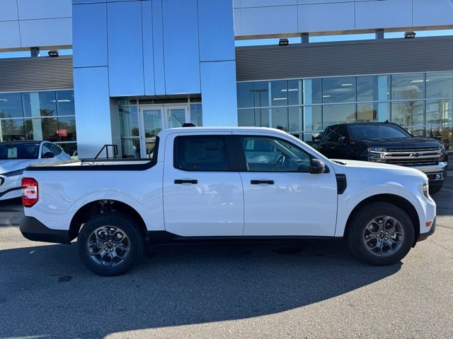 2025 Ford Maverick XLT w/Heated Front Seats