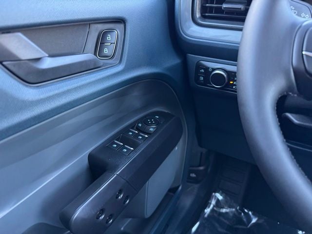 2026 Ford Maverick XLT w/Heated Front Seats + Black App Pkg