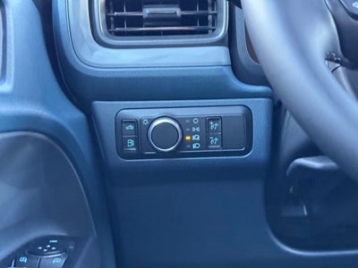 2026 Ford Maverick XLT w/Heated Front Seats + Black App Pkg