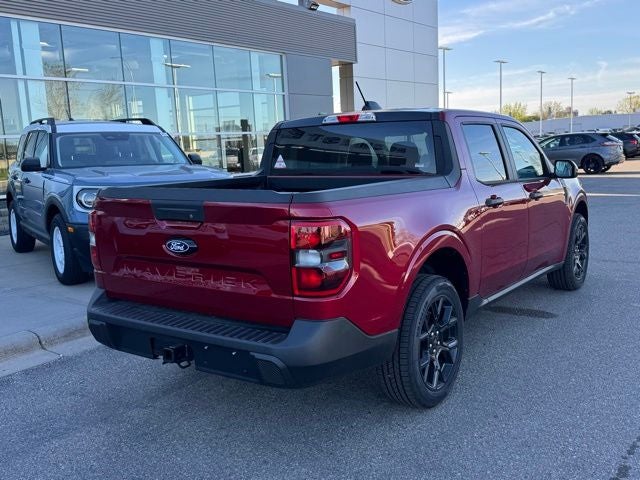 2026 Ford Maverick XLT w/Heated Front Seats + Black App Pkg