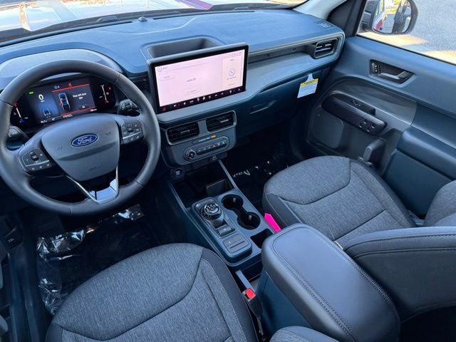 2026 Ford Maverick XLT w/Heated Front Seats + Black App Pkg