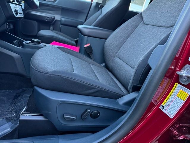 2026 Ford Maverick XLT w/Heated Front Seats + Black App Pkg