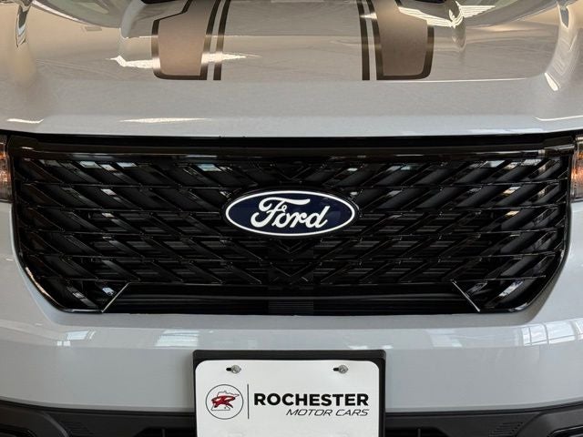 2026 Ford Maverick XLT w/Heated Seats + Power Moonroof