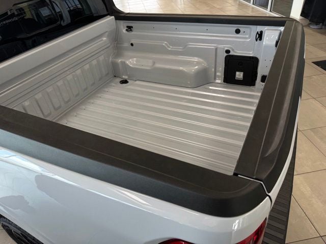 2026 Ford Maverick XLT w/Heated Seats + Power Moonroof