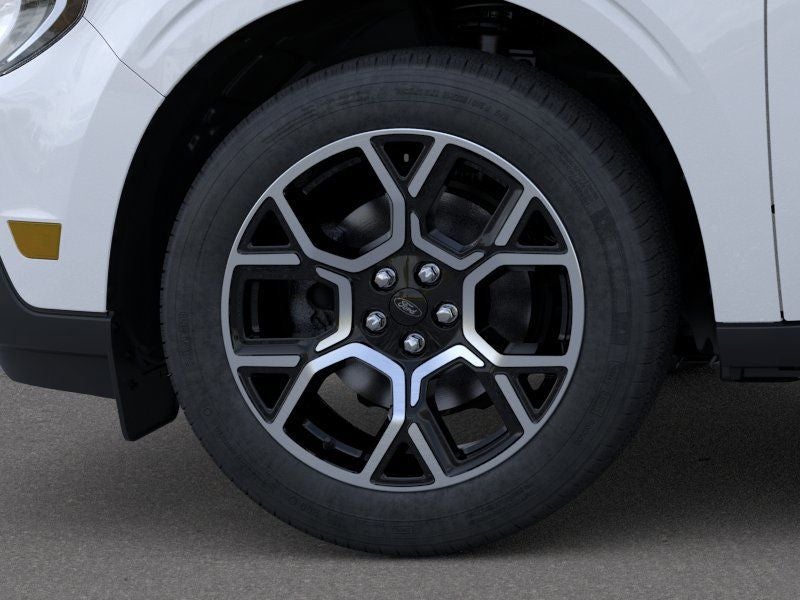 2026 Ford Maverick Lariat w/Power Moonroof + 4k Tow