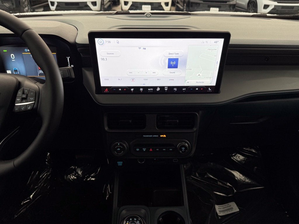 2026 Ford Maverick Lariat w/ 4k Tow and Black Appearance