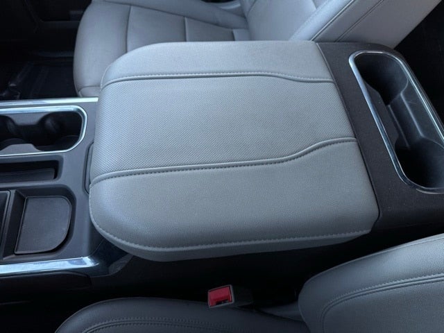 2023 GMC Sierra 1500 SLT w/ Power Moonroof + Adaptive Cruise