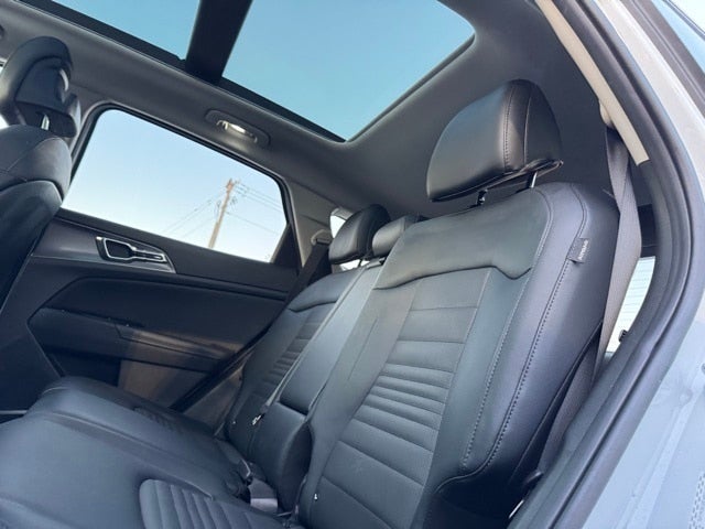 2024 Kia Sportage SX-Prestige w/ Power Moonroof + Heated Steering Wheel