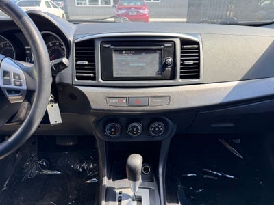 2015 Mitsubishi Lancer SE