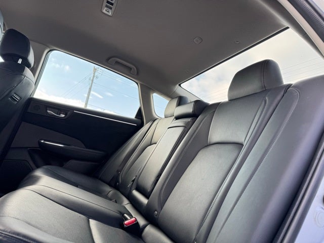 2018 Honda Clarity Plug-In Hybrid Touring w/ Navigation + Adaptive Cruise