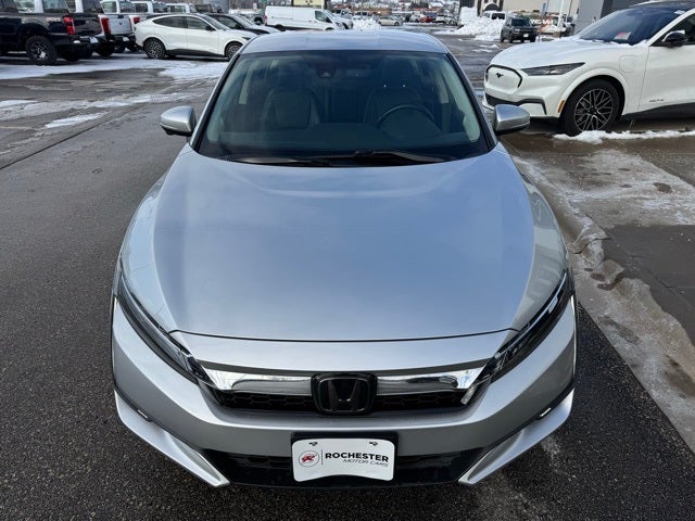 2018 Honda Clarity Plug-In Hybrid Touring w/ Navigation + Adaptive Cruise