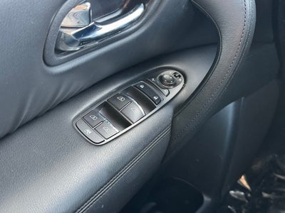 2021 Nissan Armada SV w/ Intelligent Cruise Control + Power Liftgate