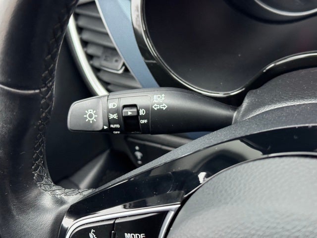 2023 Kia Seltos S Special w/ Intelligent Access + Remote Start