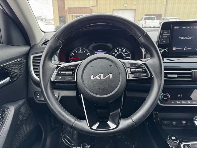 2023 Kia Seltos S Special w/ Intelligent Access + Remote Start