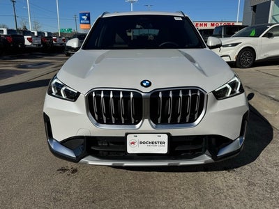 2025 BMW X1 xDrive28i w/ Panoramic Moonroof