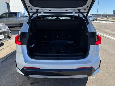 2025 BMW X1 xDrive28i w/ Panoramic Moonroof