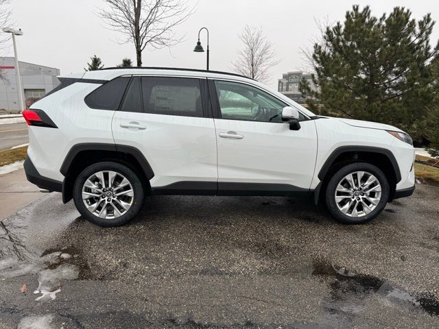 2025 Toyota RAV4 XLE Premium
