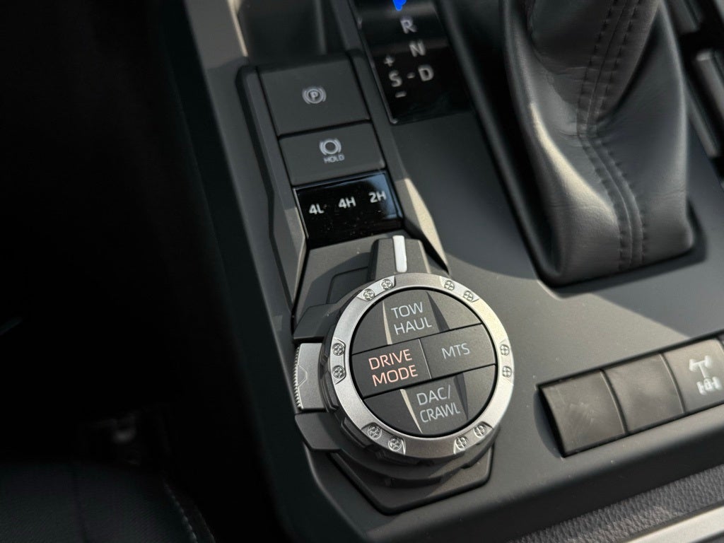 2025 Toyota Tacoma TRD Off-Road