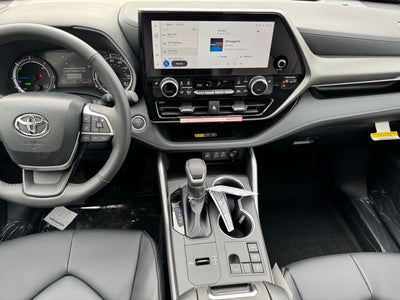 2026 Toyota Highlander Hybrid XLE