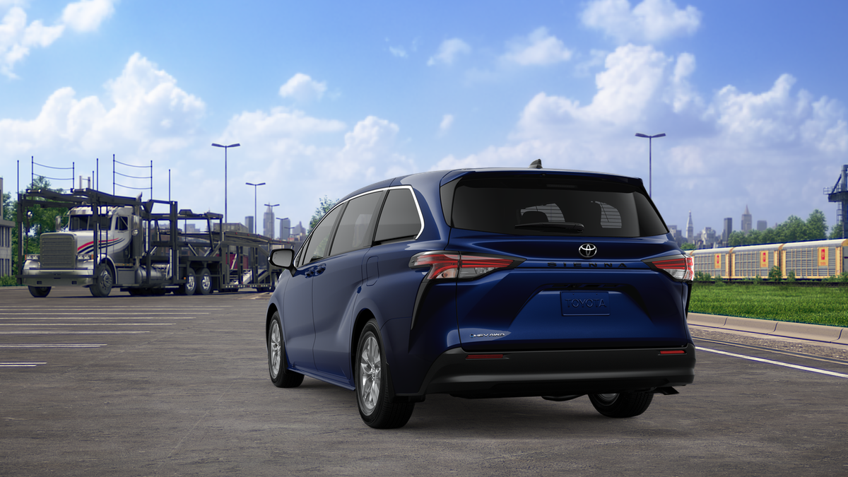2026 Toyota Sienna LE