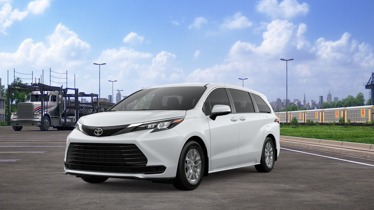2026 Toyota Sienna LE