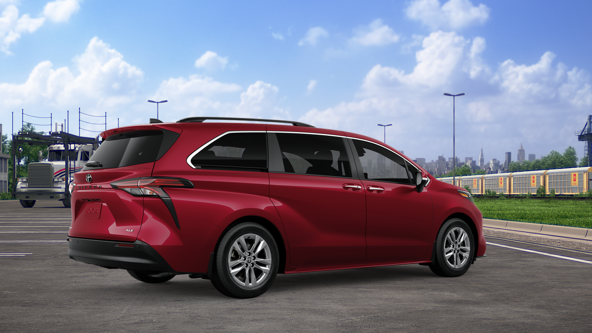 2026 Toyota Sienna XLE