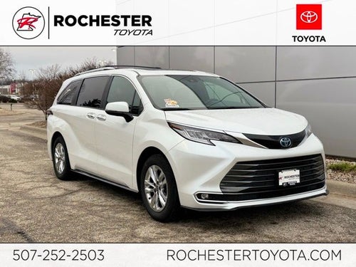 2025 Toyota SIENNA LTD AWD Limited 7 Passenger