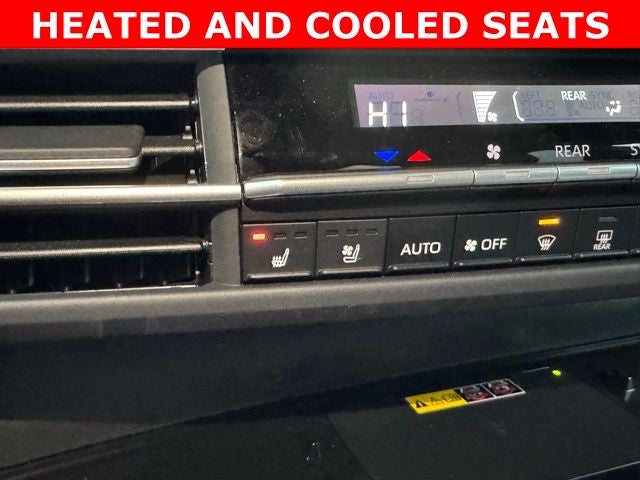 2025 Toyota SIENNA LTD AWD Limited 7 Passenger