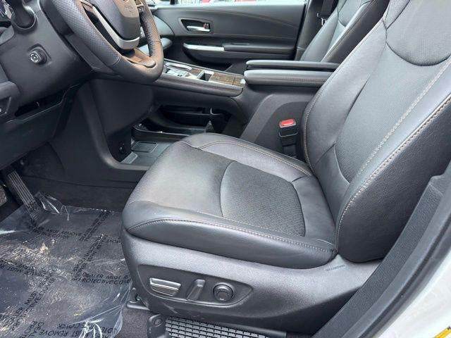 2025 Toyota SIENNA LTD AWD Limited 7 Passenger
