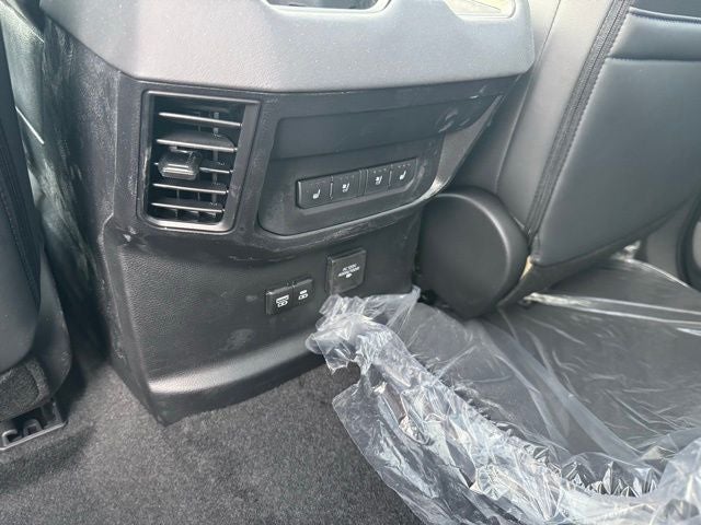 2026 Toyota Tundra Hybrid Platinum