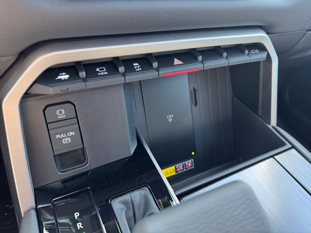 2026 Toyota Tundra i-FORCE MAX Platinum i-FORCE MAX